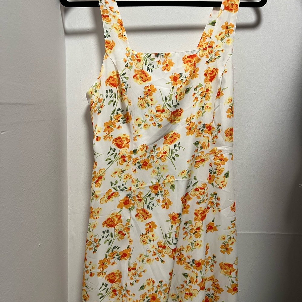 Lulus White and Orange Floral Dress – NWT Size Medium